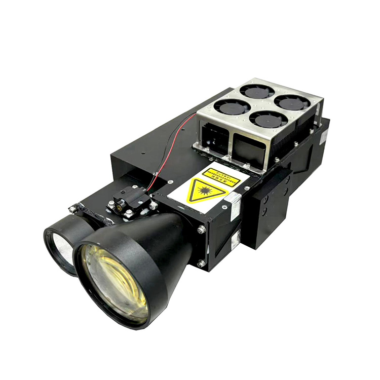 ¿Qué hace que un designador de objetivos láser sea esencial para operaciones de precisión?